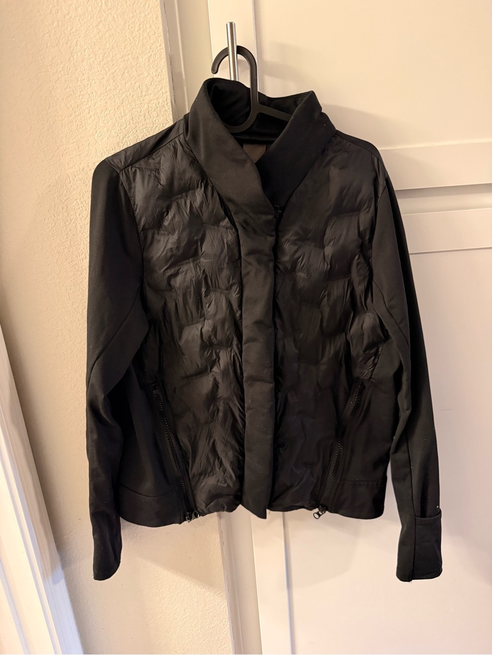 Calia Women's Black Quilted Hybrid Puffer Jacket